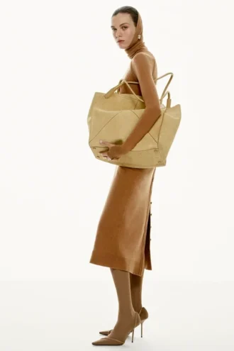 Button midi skirt in camel