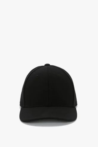 Cap in black