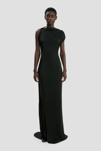 Carla gown in black