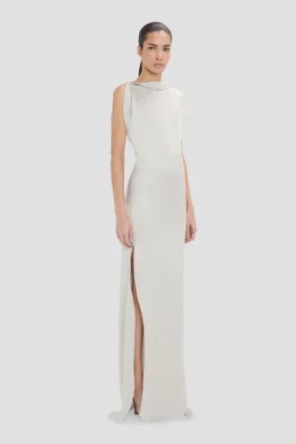 Carla gown in magnesium