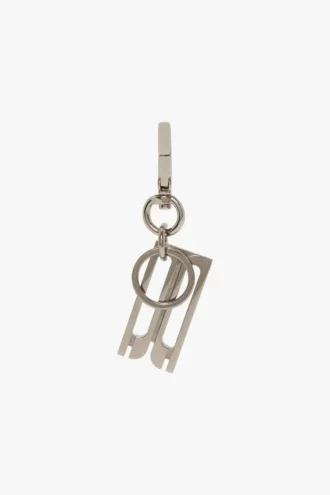 Charm keyring in silver