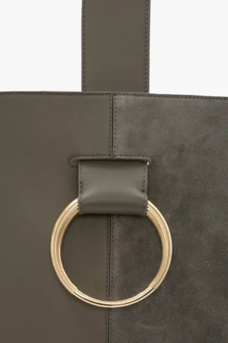 Dia bucket bag in pebble grey leather