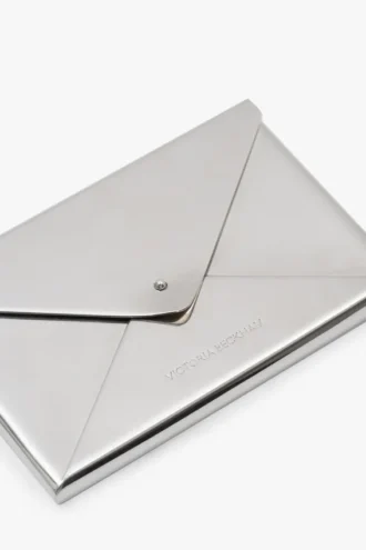 Envelope card holder in silver