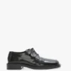 Flat lace-up shoe in black leather