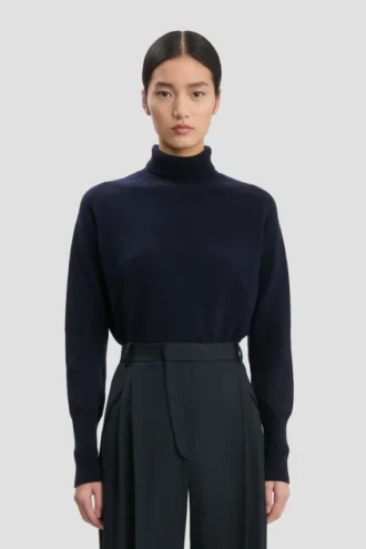 Marie jumper in navy