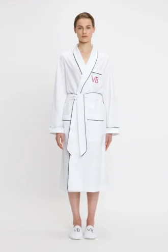 Piping detail pyjama robe in white