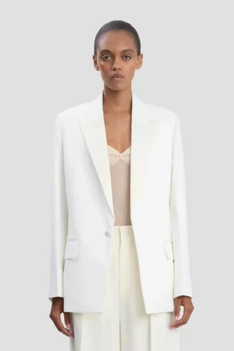 Tailored jacket in ivory